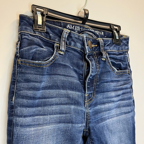 American Eagle Super Super Stretch Dark Wash Skinny Jeana - Picture 1 of 6